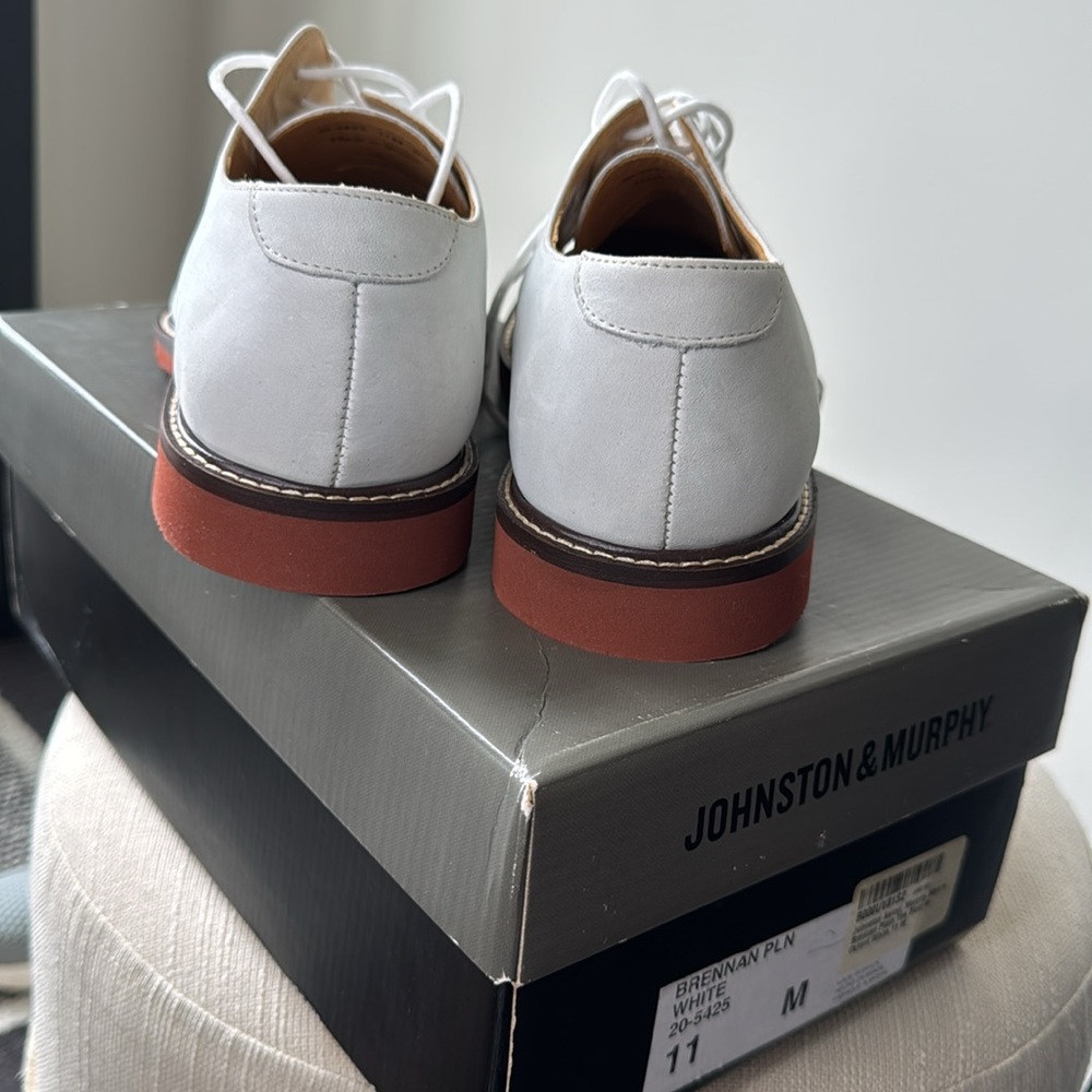 Johnston & Murphy Men's White and Brown Oxford Shoes 0170 - Picture 2 of 7